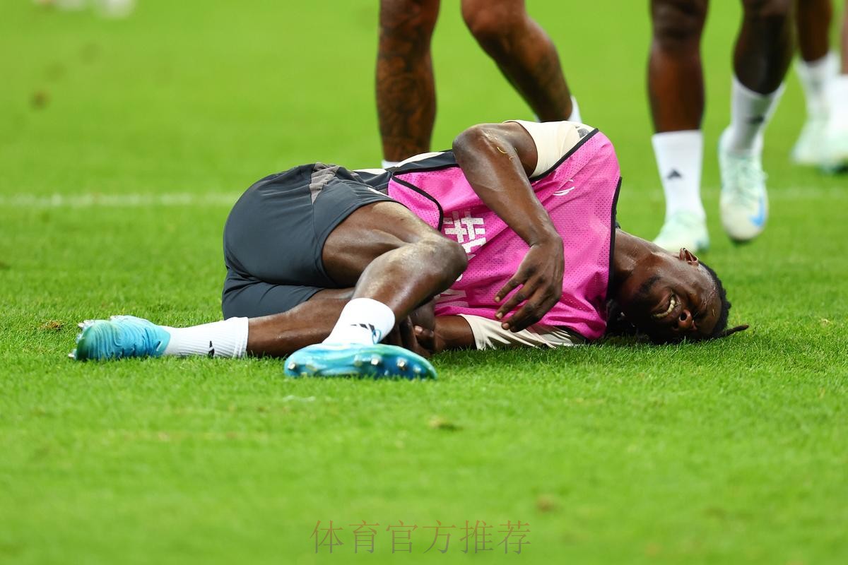 赛季报销 官方：卡马文加左腿内收肌肌腱完全撕裂
